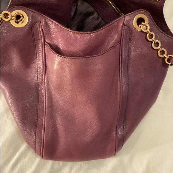 SALVATORE FERRAGAMO
Leather Shoulder Bag - Picture 4 of 14
